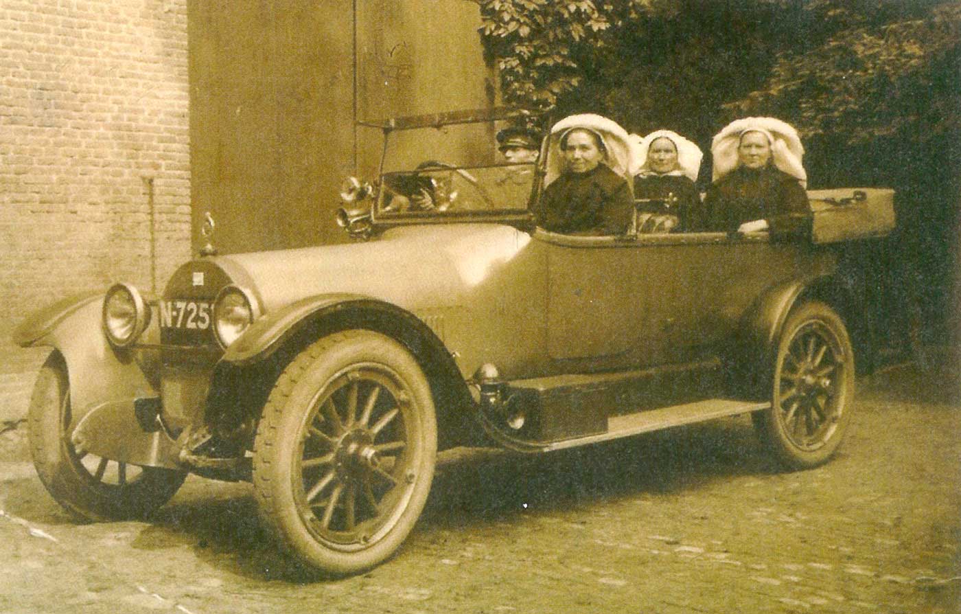 Buick model 1916 (G. Rooijakkers, De Poffer, p. 164) Buick model 1916 (G. Rooijakkers, De Poffer, p. 164)