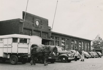 Tongelre, 1953 (Foto: © erven F. v. Mierlo, Foto Visie. Bron: RHCe)