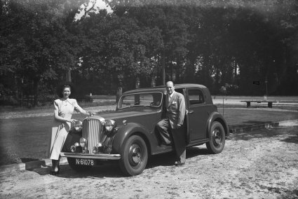 De Rover P3 Sports Saloon van A.H. Brunnlechner.