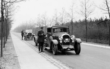 FN (foto: Fotopersbureau Het Zuiden; coll. Erfgoed 's-Hertogenbosch)