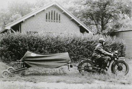 Motorbrancard, 1938.