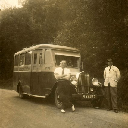 Willys Overland, jaren '30 (bron: Heemkundekring De Vierschaer)