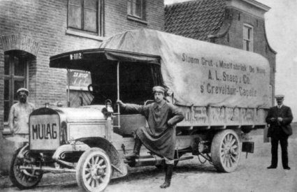 Mannesmann-Mulag vrachtwagen, c. 1915 (coll. J. Vos)