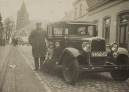 Chevrolet, c. 1935 (collectie Heemkundekring Halcherth)