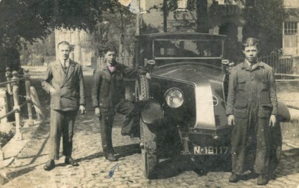 Renault (coll. R. v. Geffen)