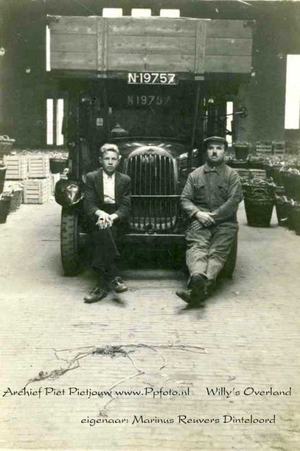Willys Overland (collectie Piet Pietjouw. Bron: Oudedaf.nl)