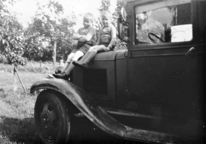 Ford, 1938 (Collectie fam. Bevers)