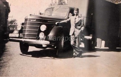 International (Bron: collectie ZWN Transport & Nostalgie)