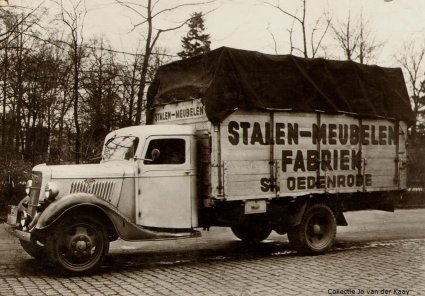 Ford vrachtwagen, c. 1935.