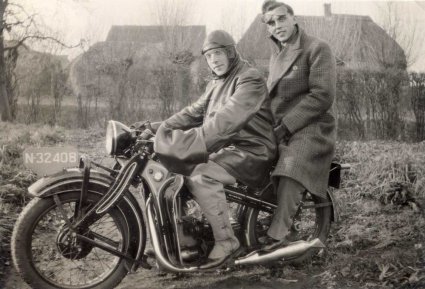 BMW (boto: collectie H. Pols-van Duren)
