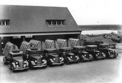 Diamond T (foto: Het Zuiden. Bron: collectie Heemkundekring Son en Breugel)