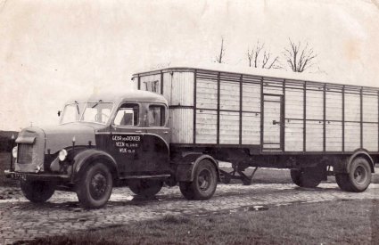 Mercedes trekker (collectie G. den Dekker)