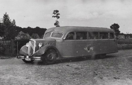 Citroën autobus (collectie Regionaal Archief Tilburg)