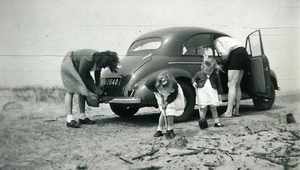 N-40640 Morris Minor (collectie A. de Veer)