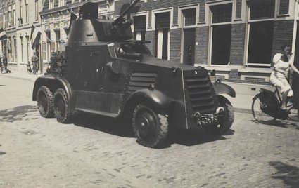 Landsverk (Foto: Fotopersbureau Het Zuiden; coll. West-Brabants Archief))