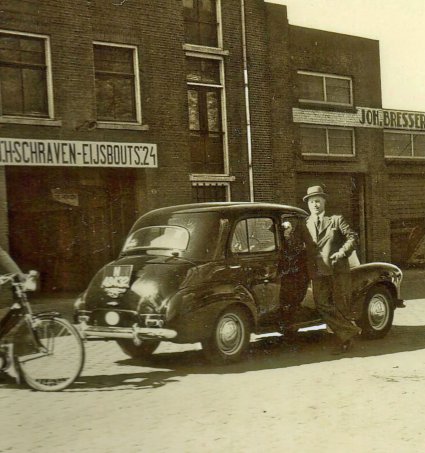 Vauxhall Velox, 1950 (Collectie M. Leyten-Schraven)
