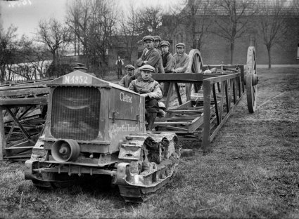 Cletrac, 1920 (collectie Historisch Centrum Overijssel)