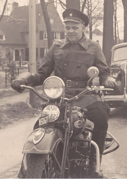 Harley-Davidson (coll. A. van Tuyn)