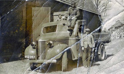Chevrolet (bron: collectie Heemkundevereniging Sprang-Capelle)