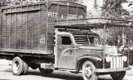 Ford (collectie Transportnostalgie.nl)