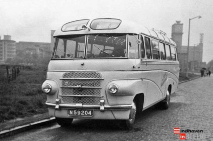 N-59204 Ford touringcar van de fa. Van Dijk (Collectie Eindhoven in Beeld)
