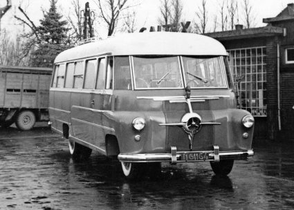 N-61164 Guy (collectie NCAD, Verzameling S.O. de Raadt)