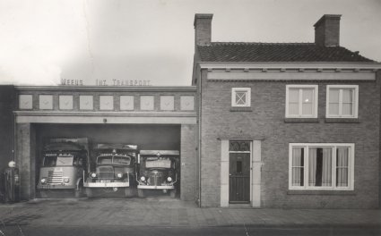 Daf truck, 1952 (Marc van der Steen e.a., Bergen op weg)