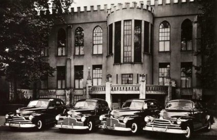 Pontiacs (foto: Van Berkel; coll. Regionaal Archief Tilburg)