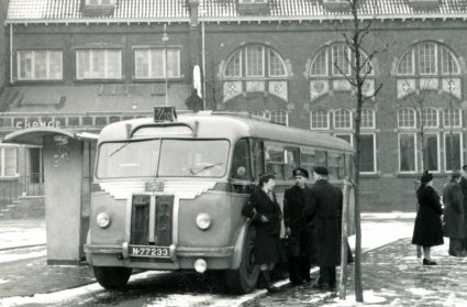 Guy, 1948 (collectie NCAD, Verzameling S.O. de Raadt)