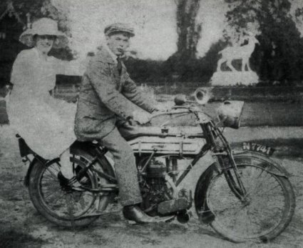 3,5 pk ééncilinder Simplex met Fafnir motor, 1914. 
