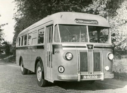 N-82309 Kromhout, 1949 (collectie NCAD, Verzameling S.O. de Raadt)