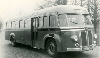 Kromhout, 1950 (collectie NCAD, Verzameling S.O. de Raadt)