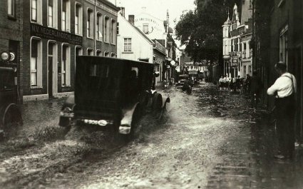 Rolls Royce (collectie Regionaal Archief Tilburg)