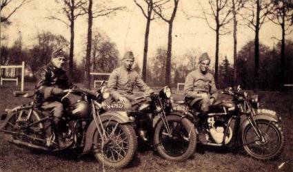 Harley-Davidson, FN en BSA (collectie R. van Bijnen)