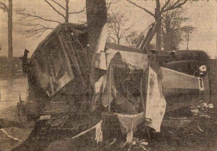 N-10852 Ford (Nieuwe Tilburgsche Courant, 14 april 1936)