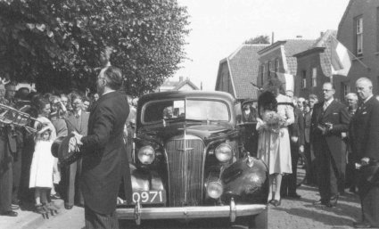 N-10971. Chevrolet (foto: A. Oudkerk; © G.C.M. Verheijen, Waalwijk. Bron: SALHA)