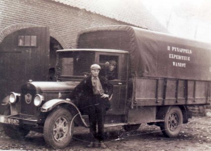 REO Speedwagon (bron: HKV Wanrode's Heem / fam. Pijnappels)