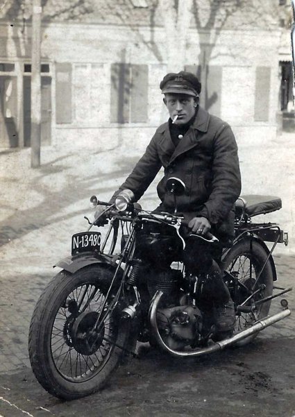 FN 350 cc zijklep "Sahara" (collectie Van den Berg)