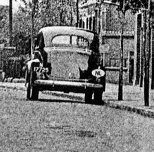 [aanvulling: Ford V8 ; zie reactie hieronder. Redactie]Detail van foto 1