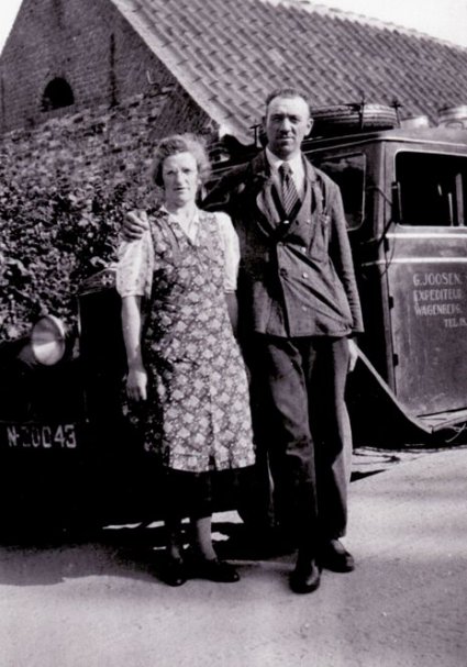 International (collectie W. Joosen)