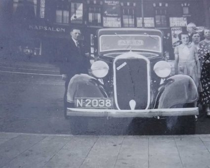 Dodge van C.H. van de Wiel, Utrecht 27 juli 1937 (collectie: H. Heimeriks)