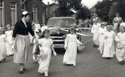 Ford (collectie Heemkundewerkgroep Vladerack)