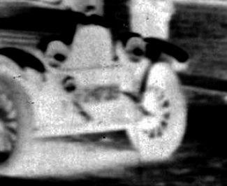 Willys (detail (negatief) van foto 1)