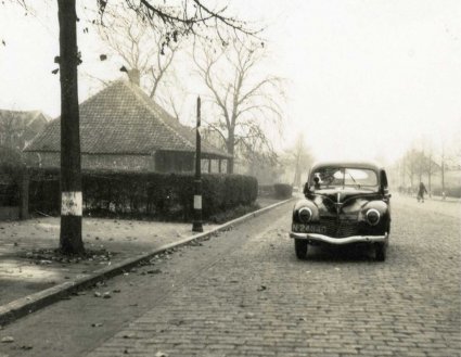 Ford Taunus (Bron: particuliere collectie)