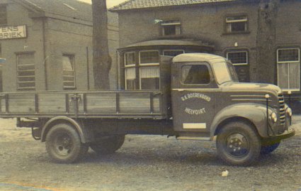Ford Thames (Bron: collectie J. Verhulst)