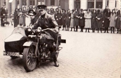 Harley-Davidson (collectie L. Mol)