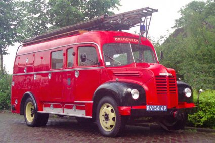 Dodge (J.W. Pots, collectie brandweervoertuigenonline)