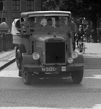 Chenard & Walcker? (Detail van foto 1)
