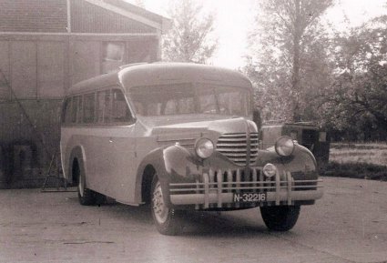 Büssing met Domburg carrosserie, 1935 (collectie N. Dankers)