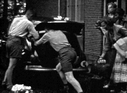 Volvo (bron: collectie BHIC, film fam. Leemans)